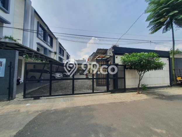 Hunian Nyaman Asri 3 KT Siap Pakai di Cipedak Jakarta Selatan Hunian Nyaman Asri 3 KT Siap Pakai di Cipedak Jakarta Selatan