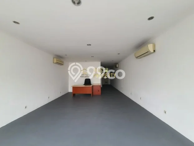 Ruko Dijual di Jakarta Selatan LT 85m2 & LB 340m2 Lokasi Terbaik! Ruko Dijual di Jakarta Selatan LT 85m2 & LB 340m2 Lokasi Terbaik!