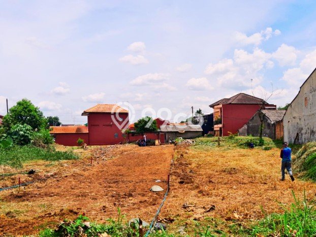 Lahan Strategis di Ciomas Dijual dengan Luas 100m2 Lahan Strategis di Ciomas Dijual dengan Luas 100m2