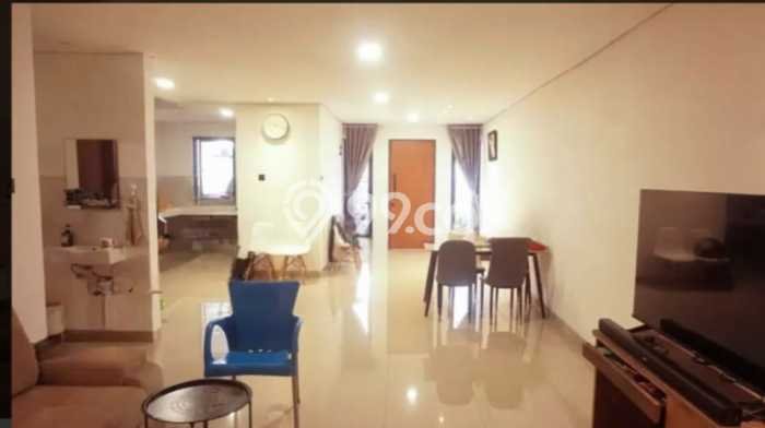 Dijual Rumah 4 Kamar Lokasi Strategis Nyaman dan Strategis di Cakung Dijual Rumah 4 Kamar Lokasi Strategis Nyaman dan Strategis di Cakung
