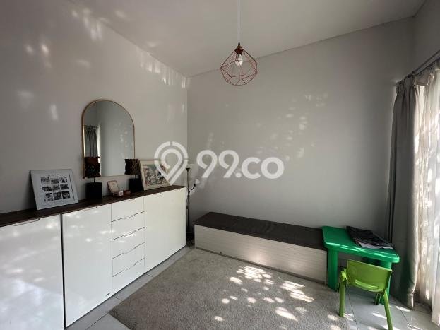 BEST INVESTMENT! Rumah area , Luas 129m2m² LB 200m2m² BEST INVESTMENT! Rumah area , Luas 129m2m² LB 200m2m²