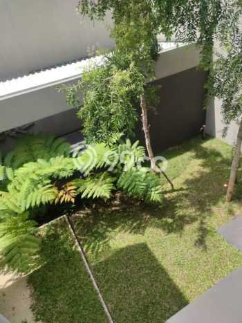 Rumah Bagus kawasan Batununggal, Bandung, LT 200m² LB 270m² HARGA MENARIK! Rumah Bagus kawasan Batununggal, Bandung, LT 200m² LB 270m² HARGA MENARIK!