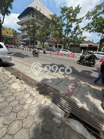 LOKASI POTENSIAL! Komersial For Rent di Pasir Kaliki, Luas 1800m2m², Ready Bisnis LOKASI POTENSIAL! Komersial For Rent di Pasir Kaliki, Luas 1800m2m², Ready Bisnis