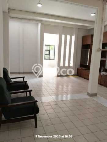 Rumah sewa siap huni 3 Kamar Tidur di Ciateul, Bandung Rumah sewa siap huni 3 Kamar Tidur di Ciateul, Bandung