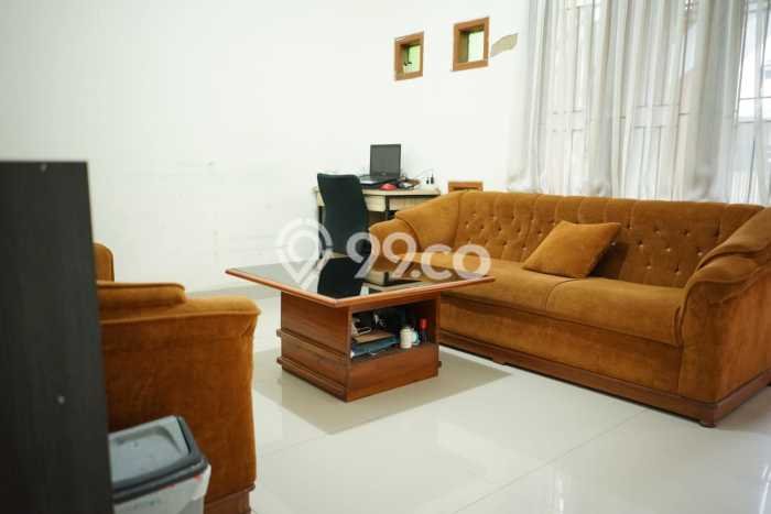 Unit Kost Dijual di Kawasan Bojongsoang Bandung dengan 9 KT Unit Kost Dijual di Kawasan Bojongsoang Bandung dengan 9 KT