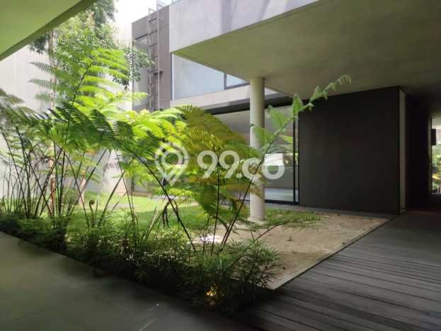 Rumah Bagus kawasan Batununggal, Bandung, LT 200m² LB 270m² HARGA MENARIK! Rumah Bagus kawasan Batununggal, Bandung, LT 200m² LB 270m² HARGA MENARIK!