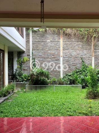 Dijual Hunian Mewah dengan Fasilitas Sekitar Komplit di Sukajadi, Bandung Dijual Hunian Mewah dengan Fasilitas Sekitar Komplit di Sukajadi, Bandung