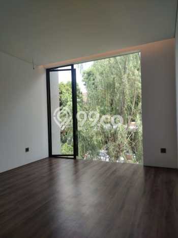 Rumah Bagus kawasan Batununggal, Bandung, LT 200m² LB 270m² HARGA MENARIK! Rumah Bagus kawasan Batununggal, Bandung, LT 200m² LB 270m² HARGA MENARIK!