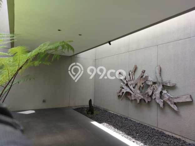 Rumah Bagus kawasan Batununggal, Bandung, LT 200m² LB 270m² HARGA MENARIK! Rumah Bagus kawasan Batununggal, Bandung, LT 200m² LB 270m² HARGA MENARIK!
