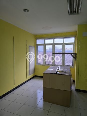 Ruko Dijual di Astanaanyar Bandung dengan Luas Bangunan 282m2 Ruko Dijual di Astanaanyar Bandung dengan Luas Bangunan 282m2