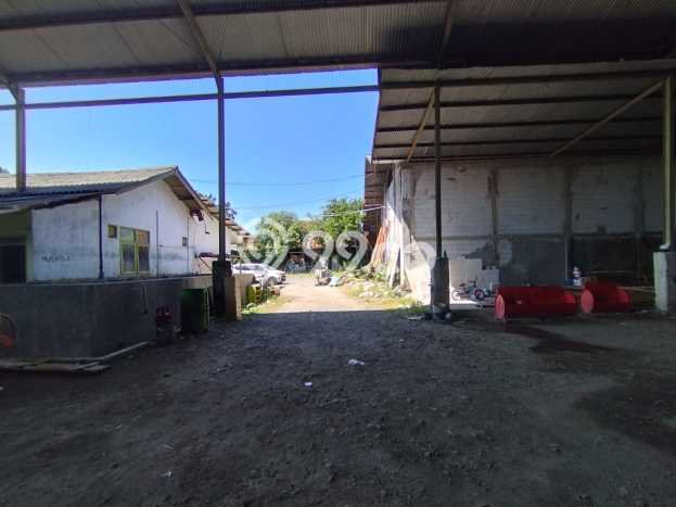 Gudang For Rent Kawasan Perumnas, Luas 1600m², Pusat Komersial, Siap Usaha Gudang For Rent Kawasan Perumnas, Luas 1600m², Pusat Komersial, Siap Usaha