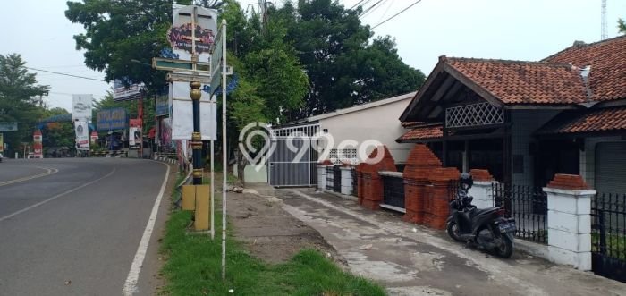 Rumah Modern 1 KT LT 502m2 di Kesenden Rumah Modern 1 KT LT 502m2 di Kesenden