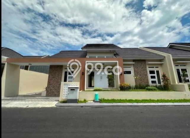 PRIME LOCATION! Rumah area , 1 KT, Area Strategis, Luas 216m2m² LB 140m2m² PRIME LOCATION! Rumah area , 1 KT, Area Strategis, Luas 216m2m² LB 140m2m²