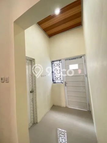 Unit Kost Dijual di Kesambi dengan 4 Kamar Tidur & Luas Bangunan 140m2 Unit Kost Dijual di Kesambi dengan 4 Kamar Tidur & Luas Bangunan 140m2
