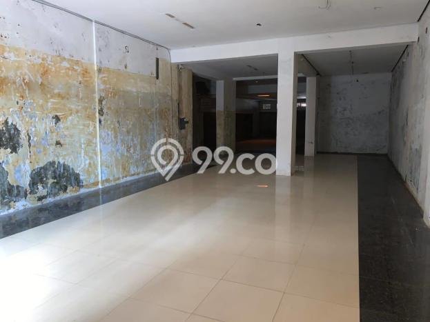 Untuk Disewa Komersial di Harjamukti Cirebon LT 642m2, LB 600m2 Untuk Disewa Komersial di Harjamukti Cirebon LT 642m2, LB 600m2
