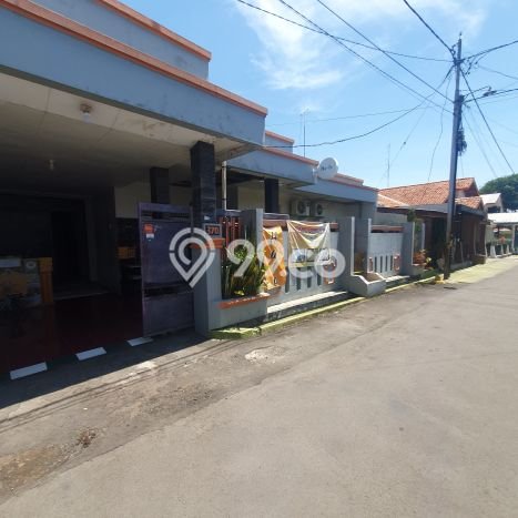 Hunian Cantik Modern Lb 225m2 di Harjamukti, Cirebon Hunian Cantik Modern Lb 225m2 di Harjamukti, Cirebon