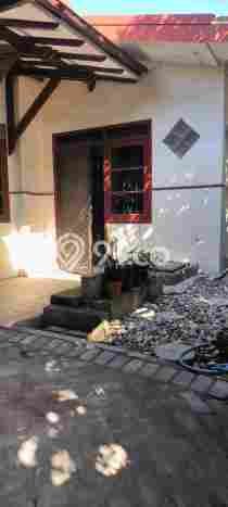 Dijual Cepat Rumah Bagus Siap Huni LB 120m2 di Rungkut, Surabaya Dijual Cepat Rumah Bagus Siap Huni LB 120m2 di Rungkut, Surabaya