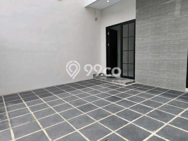 Rumah Luas Asri 4 KT Siap Pakai di Surabaya Kota Surabaya Rumah Luas Asri 4 KT Siap Pakai di Surabaya Kota Surabaya