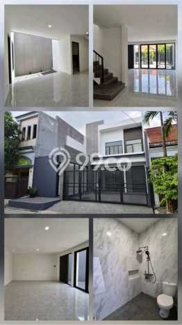 Dijual Rumah Mewah Megah Dengan View Cantik di Medokan Ayu, Surabaya Dijual Rumah Mewah Megah Dengan View Cantik di Medokan Ayu, Surabaya