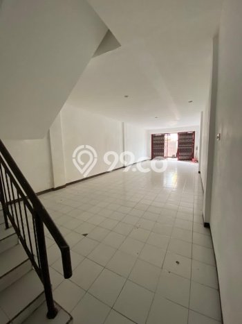 Unit Ruko Strategis di Rungkut, Surabaya Potensi Cuan Besar Unit Ruko Strategis di Rungkut, Surabaya Potensi Cuan Besar