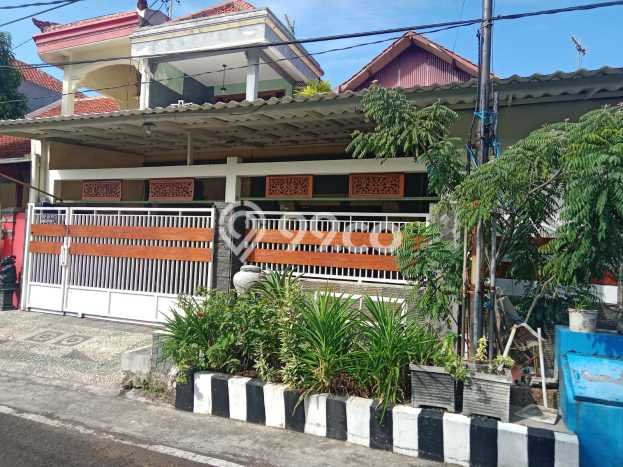 Rumah Strategis di Rungkut, Akses ke Rungkut, Surabaya, Surabaya - LT 200m2m² Rumah Strategis di Rungkut, Akses ke Rungkut, Surabaya, Surabaya - LT 200m2m²