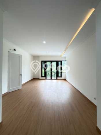 Hunian Mewah LB 240m2 Siap Huni Desain Elegan di BSD, Tangerang Hunian Mewah LB 240m2 Siap Huni Desain Elegan di BSD, Tangerang
