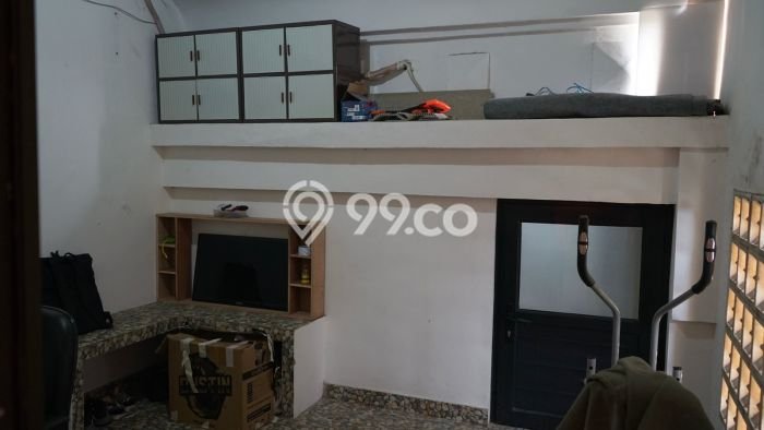 Untuk Dijual! Komersial di Bintaro Tangerang Selatan LT 89m2 / LB 350m2 Kawasan Strategis Untuk Dijual! Komersial di Bintaro Tangerang Selatan LT 89m2 / LB 350m2 Kawasan Strategis