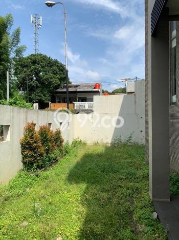Dijual Rumah Premium dengan Fasilitas Sekitar Lengkap di Serpong, Tangerang Selatan Dijual Rumah Premium dengan Fasilitas Sekitar Lengkap di Serpong, Tangerang Selatan