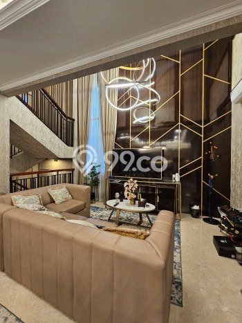 Rumah Mewah LB 262m2 Siap Pakai Desain Elegan di BSD City, Tangerang Rumah Mewah LB 262m2 Siap Pakai Desain Elegan di BSD City, Tangerang