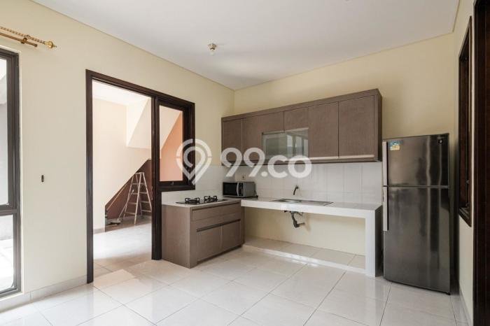 Hunian Elit LB 150m2 Siap Pakai Desain Elegan di BSD, Tangerang Hunian Elit LB 150m2 Siap Pakai Desain Elegan di BSD, Tangerang