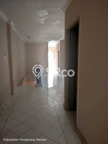 Disewakan Ruko di Kawasan Ramai BSD Luas 300m2 Disewakan Ruko di Kawasan Ramai BSD Luas 300m2