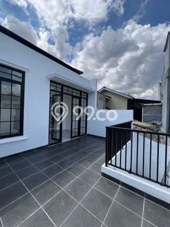 Rumah Luas Asri 3 KT Siap Pakai di BSD Tangerang Rumah Luas Asri 3 KT Siap Pakai di BSD Tangerang