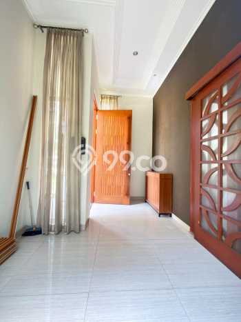 Rumah Sewa Tangerang LT 216m2 LB 280m2 Kawasan BSD Rumah Sewa Tangerang LT 216m2 LB 280m2 Kawasan BSD