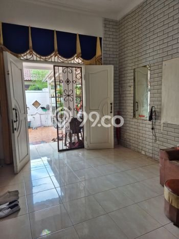 Dijual Hunian Rumah Terawat 3 KT di Villa Melati Mas, Tangerang Selatan Dijual Hunian Rumah Terawat 3 KT di Villa Melati Mas, Tangerang Selatan