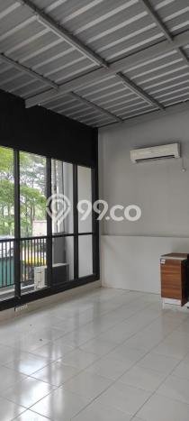 Unit Gudang Disewakan di BSD di Area Ramai & Strategis Unit Gudang Disewakan di BSD di Area Ramai & Strategis