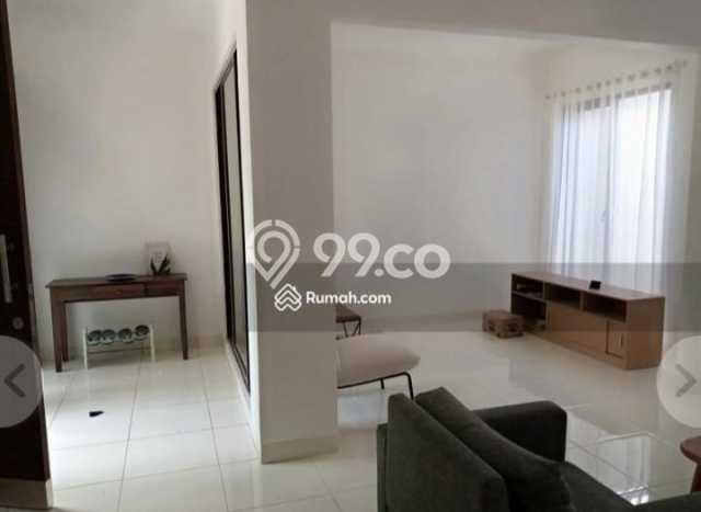 For Sale Hunian Rumah Nyaman 3 Kamar di BSD, Tangerang For Sale Hunian Rumah Nyaman 3 Kamar di BSD, Tangerang