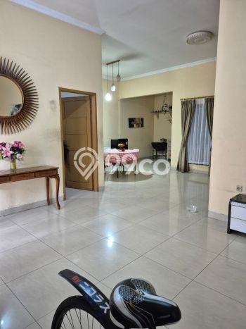 For Sale Hunian Rumah Terawat 4 Kamar di Villa Melati Mas, Tangerang Selatan For Sale Hunian Rumah Terawat 4 Kamar di Villa Melati Mas, Tangerang Selatan