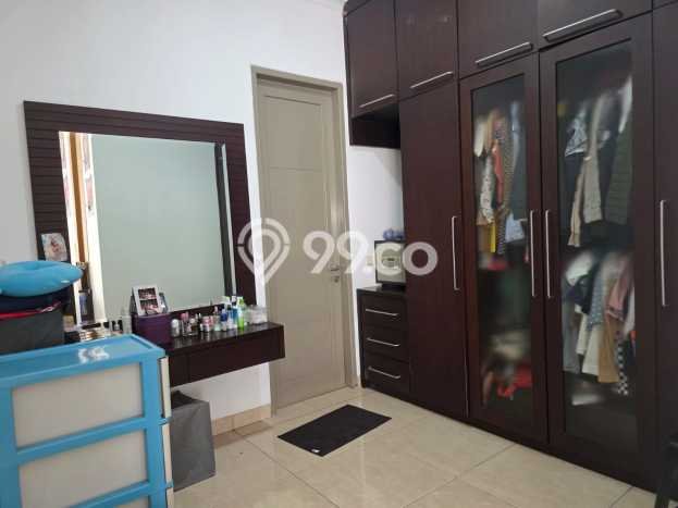 Rumah Elit LB 237m2 Siap Pakai Desain Elegan di BSD City, Tangerang Rumah Elit LB 237m2 Siap Pakai Desain Elegan di BSD City, Tangerang