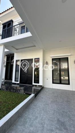 Dijual Rumah Mewah Megah Dengan View Cantik di BSD, Tangerang Dijual Rumah Mewah Megah Dengan View Cantik di BSD, Tangerang