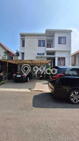 Jarang Ada! Rumah Sewa 4 Kamar Bagus Siap Huni Alam Sutera Jarang Ada! Rumah Sewa 4 Kamar Bagus Siap Huni Alam Sutera