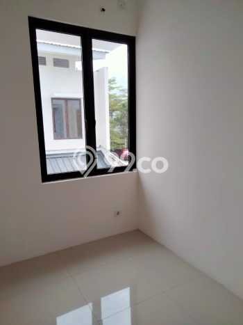 Rumah Kontrakan Jakarta Timur LT 90m2 LB 69m2 Area Jakarta Garden City Rumah Kontrakan Jakarta Timur LT 90m2 LB 69m2 Area Jakarta Garden City