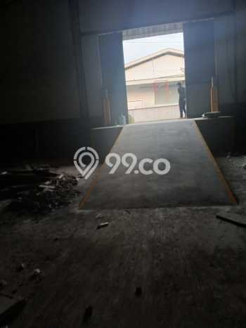 Gudang untuk Disewa di Pusat Bekasi Luas Bangunan 2500m2 Gudang untuk Disewa di Pusat Bekasi Luas Bangunan 2500m2