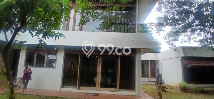 Dijual Rumah Premium dengan Fasilitas Sekitar Lengkap di Duren Sawit, Jakarta Timur Dijual Rumah Premium dengan Fasilitas Sekitar Lengkap di Duren Sawit, Jakarta Timur