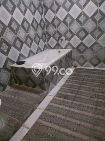 Ruko For Rent di Rawalumbu, Luas 396m2m², Area Bisnis, Siap Operasi Ruko For Rent di Rawalumbu, Luas 396m2m², Area Bisnis, Siap Operasi