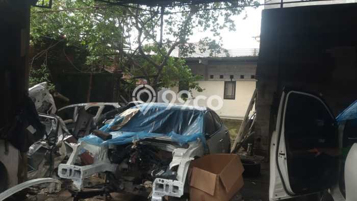 Komersial Usaha Dijual di Duren Sawit Jakarta Timur LT 724m2 & LB 300m2 Komersial Usaha Dijual di Duren Sawit Jakarta Timur LT 724m2 & LB 300m2
