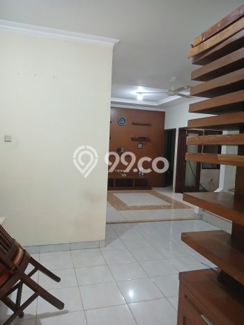 PILIHAN TEPAT! Rumah di Grand Wisata, 4 KT, Dekat Mall, Luas 162m2m² Bangunan 250m2m² PILIHAN TEPAT! Rumah di Grand Wisata, 4 KT, Dekat Mall, Luas 162m2m² Bangunan 250m2m²