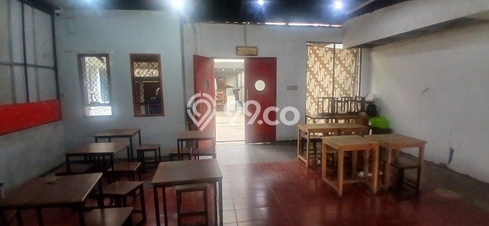 Unit Komersial Disewakan di Kemang Pratama di Area Ramai & Strategis Unit Komersial Disewakan di Kemang Pratama di Area Ramai & Strategis
