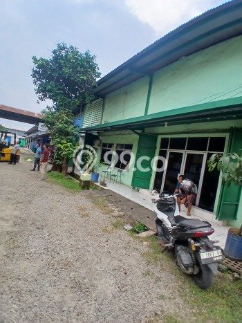 Gudang Disewa di Bekasi dengan LB 1000m2 Area Komersial Ramai Gudang Disewa di Bekasi dengan LB 1000m2 Area Komersial Ramai