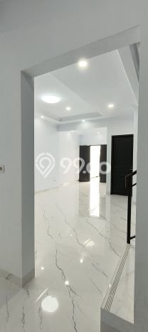 Rumah Modern 4 KT di Pondok Kelapa Jakarta Timur Unfurnished Rumah Modern 4 KT di Pondok Kelapa Jakarta Timur Unfurnished