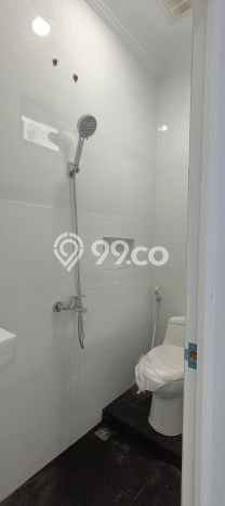 Rumah Modern 4 KT di Pondok Kelapa Jakarta Timur Unfurnished Rumah Modern 4 KT di Pondok Kelapa Jakarta Timur Unfurnished